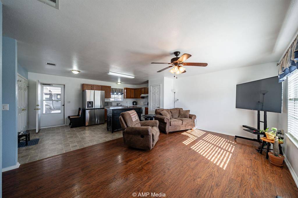 Stamford, TX 79553,802 S Orient Street