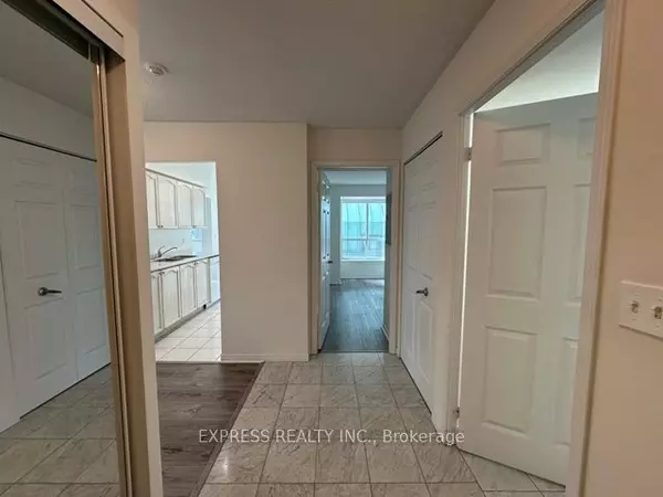 Toronto C14, ON M2M 4L6,39 Pemberton AVE #215