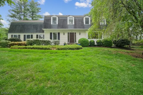 5 Cherry Ln, Mendham Twp., NJ 07945