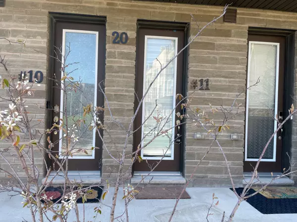 Toronto W10, ON M9W 0G1,20 Woodstream DR #11