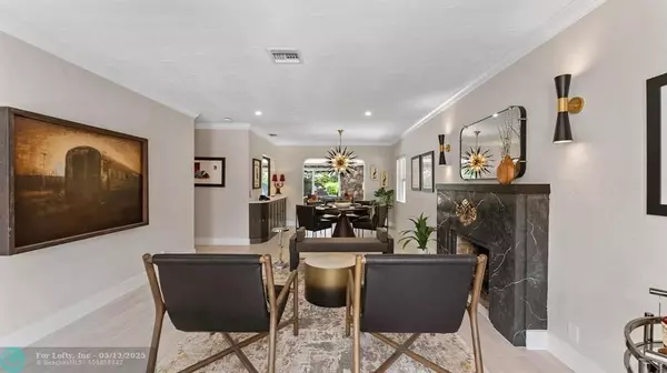 Fort Lauderdale, FL 33301,433 NE 8th Ave