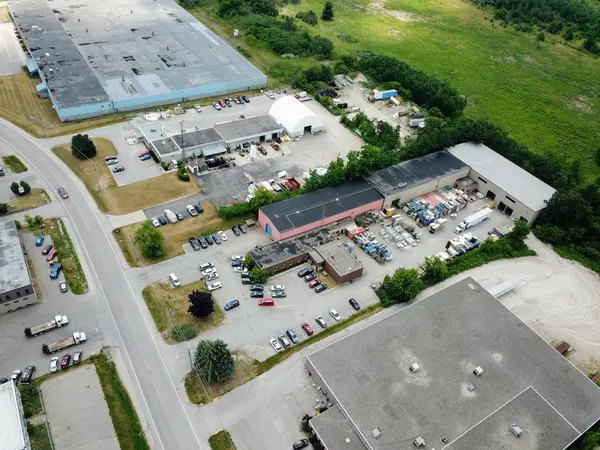 Barrie, ON L4N 8Y4,90 Welham RD