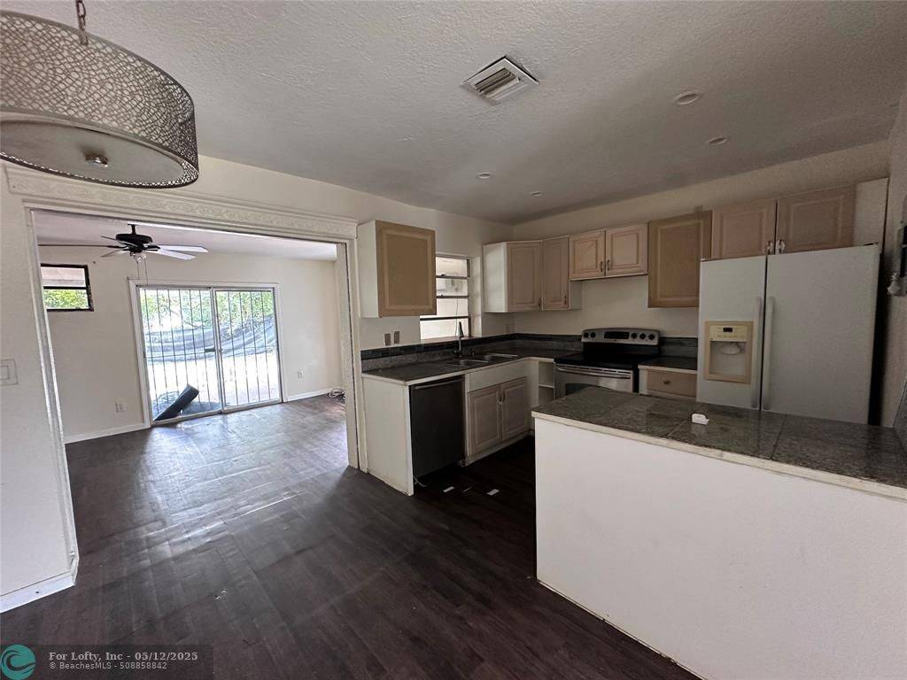 Fort Lauderdale, FL 33312,3071 SW 2nd Ct