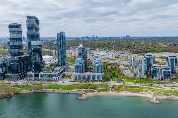 2119 Lakeshore BLVD W #1003, Toronto W06, ON M8V 7A1