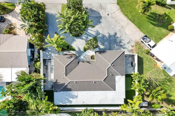 Lighthouse Point, FL 33064,2601 NE 53rd St