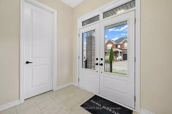 Aurora, ON L4G 7Y9,96 Weslock CRES