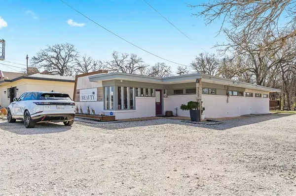 7600 Baker Boulevard, Richland Hills, TX 76118