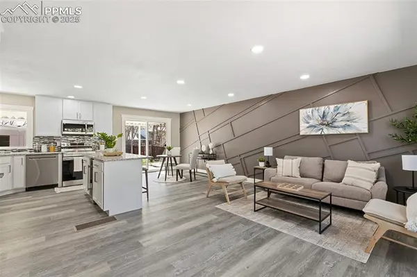 Colorado Springs, CO 80909,131 Arrawanna ST