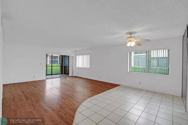 Davie, FL 33324,2201 SW 92nd Ter #1702