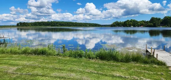 Otonabee-south Monaghan, ON K0L 1B0,1095 Island View DR