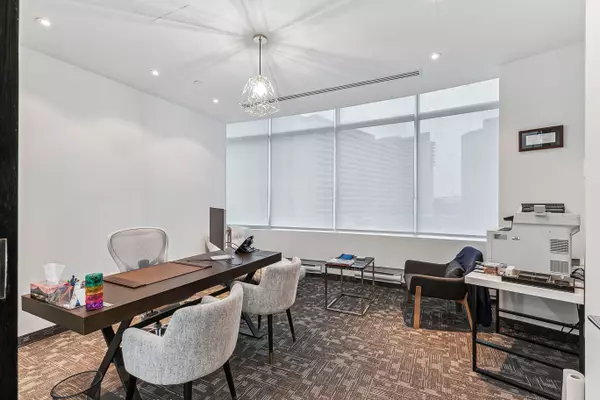 Toronto C10, ON M4P 2C8,2345 Yonge ST #Suite 405A