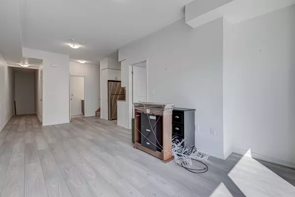 Toronto E11, ON M1B 0E3,8825 Sheppard AVE #311