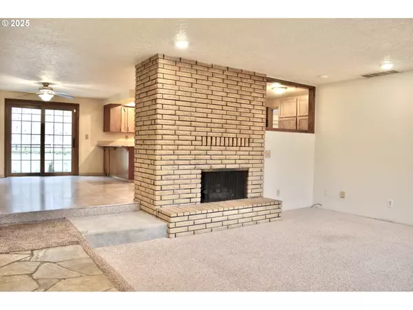 Vancouver, WA 98661,5207 NE 56TH WAY