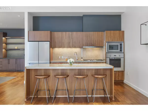 Portland, OR 97239,841 S GAINES ST #117