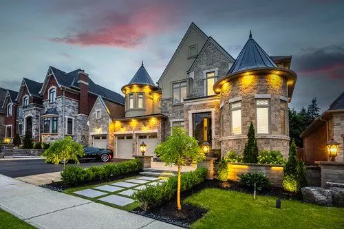 East Gwillimbury, ON L9N 0P9,56 Taurus CRES