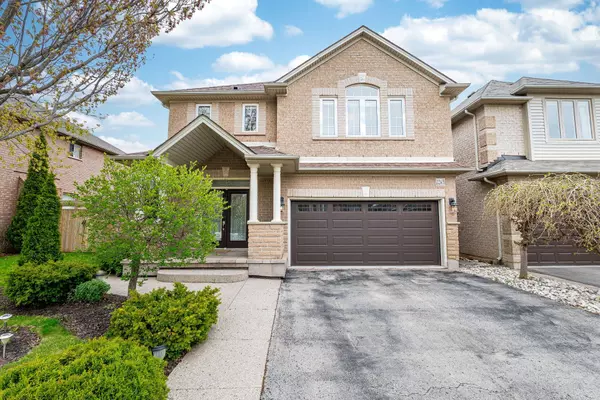 Oakville, ON L6M 3Z9,2265 Osprey LN