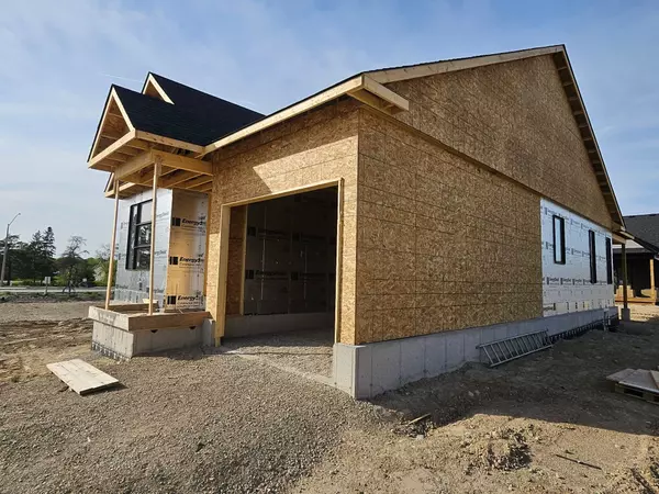 Minto, ON N0G 1Z0,113 Thackeray WAY