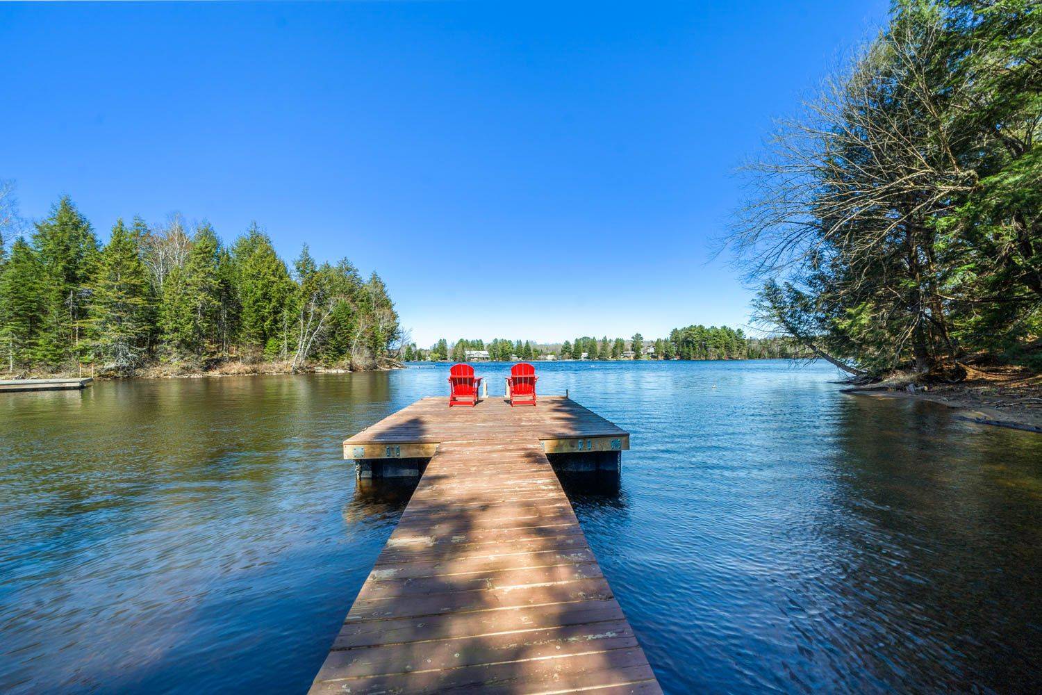 Perry, ON P0A 1J0,390 Pinegrove RD