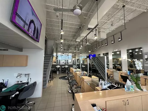Fort Lauderdale, FL 33306,3045 N FEDERAL HIGHWAY #50