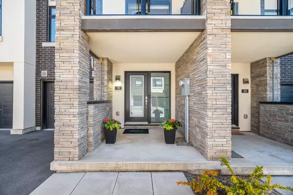 Burlington, ON L7T 0C3,1121 Cooke BLVD #31