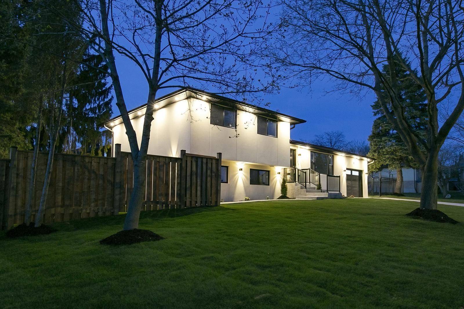 Waterloo, ON N2V 1E1,633 Green Meadow CRES N