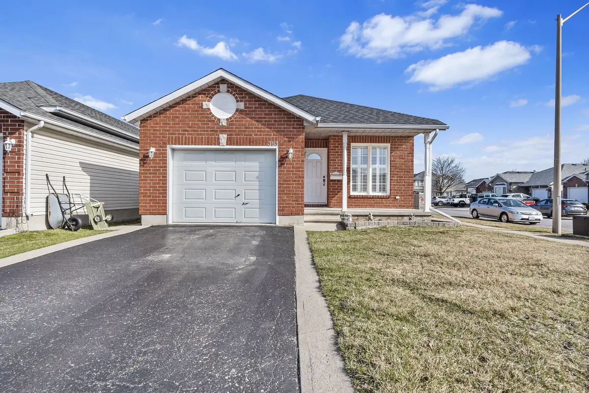 Kingston, ON K7P 3E1,353 Emerald ST