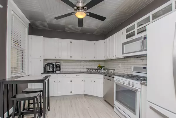 London East, ON N5W 3Y8,513 Quebec ST