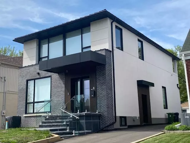 Toronto E04, ON M1R 3S6,8 Burritt RD