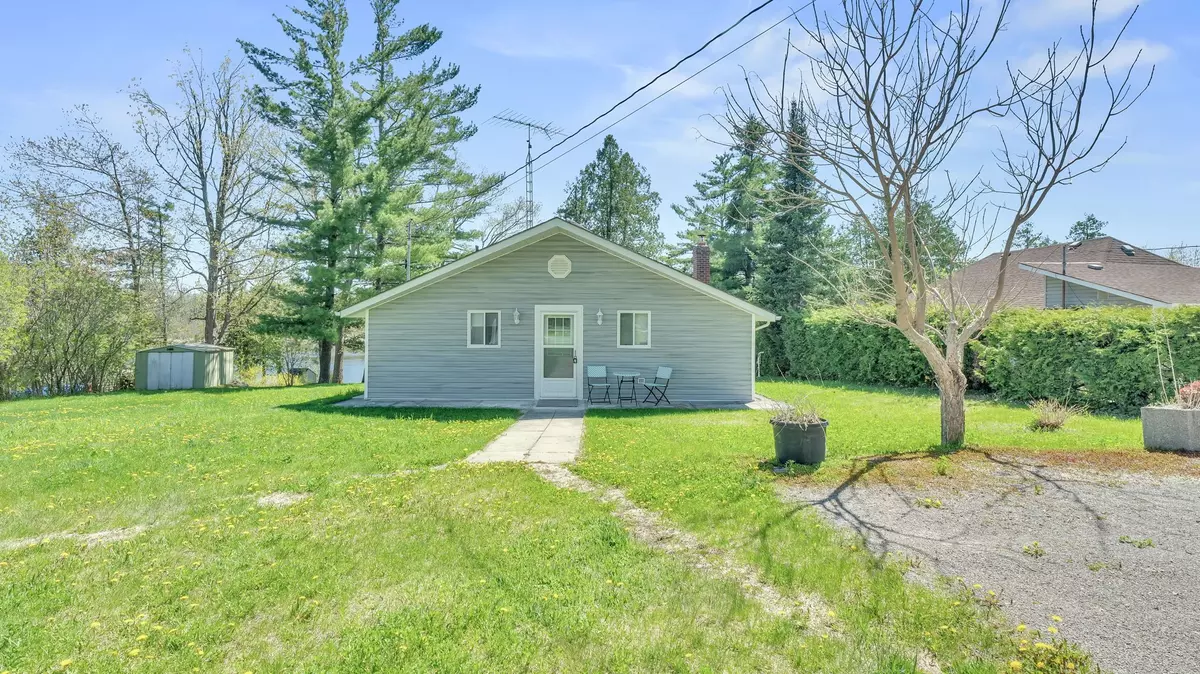 Kawartha Lakes, ON K0M 1N0,108 Coldstream RD