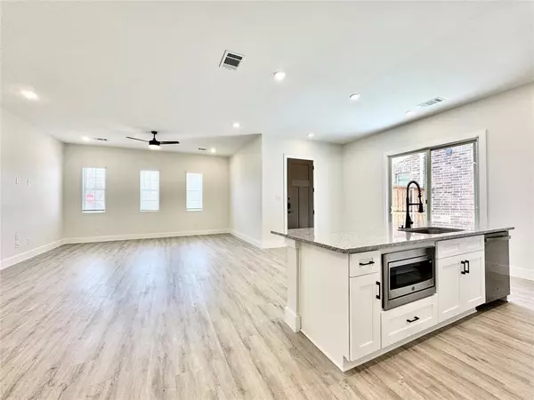 The Colony, TX 75036,8732 Kington Road