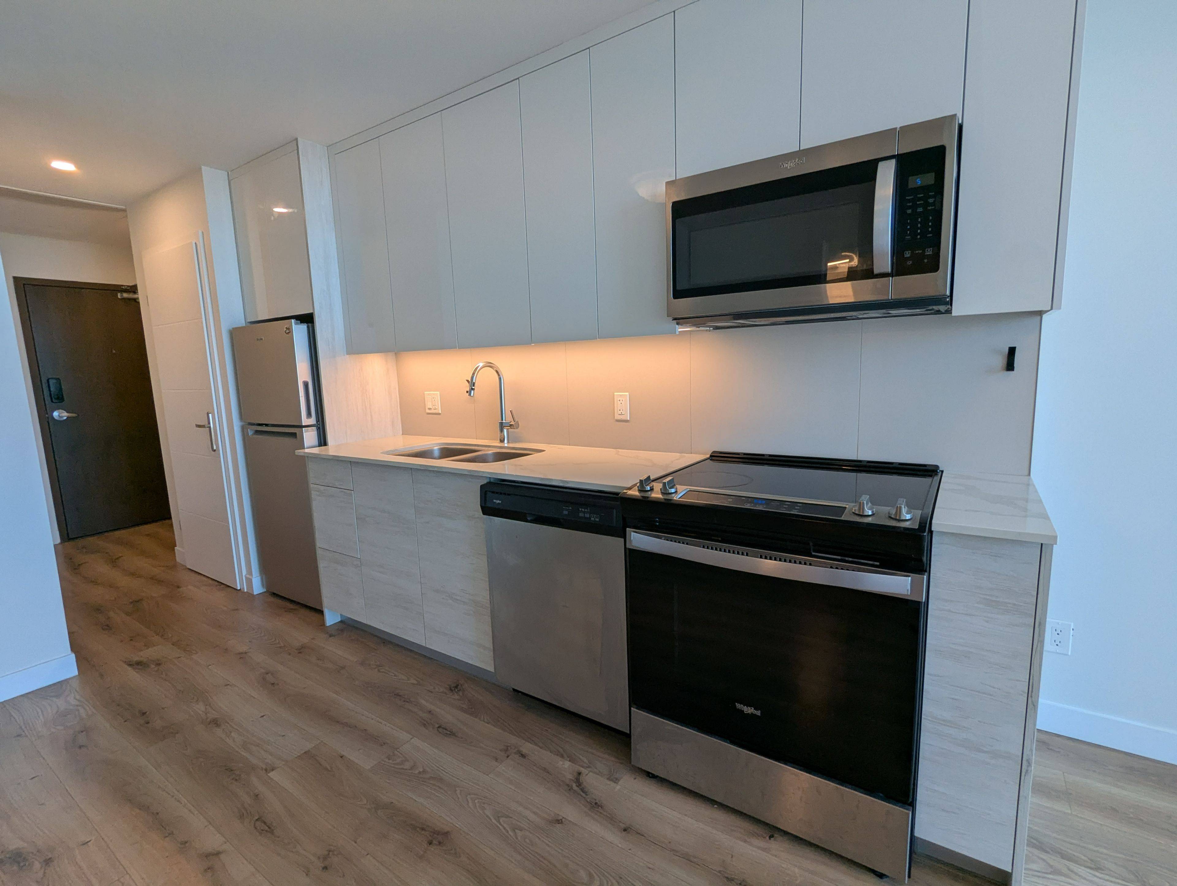 Kitchener, ON N2H 0C7,60 frederick ST #1705