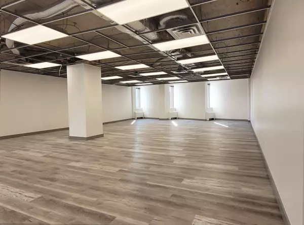 Ottawa Centre, ON K2P 2G3,222 Somerset ST W #602