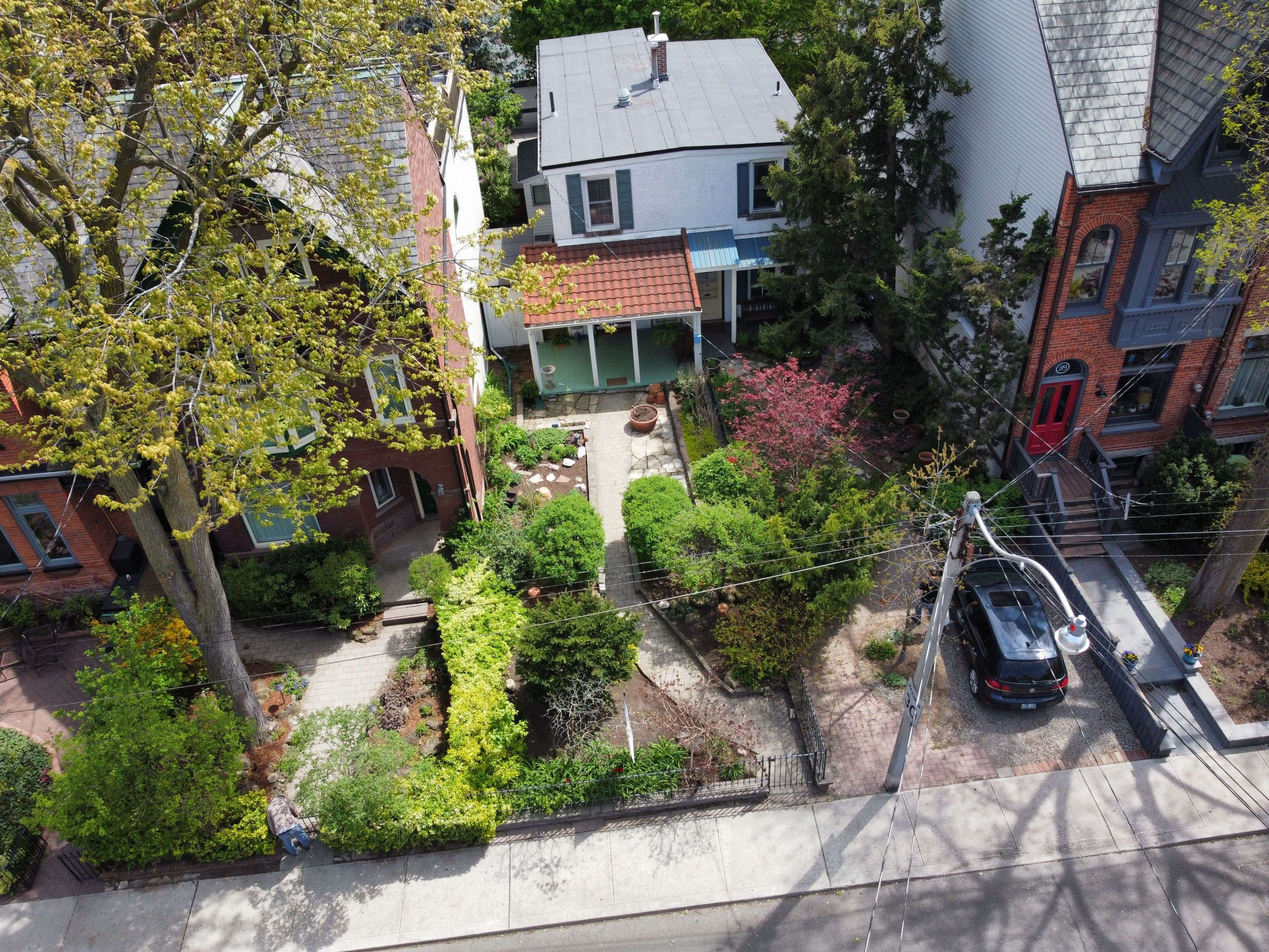 93 Amelia ST, Toronto C08, ON M4X 1E5