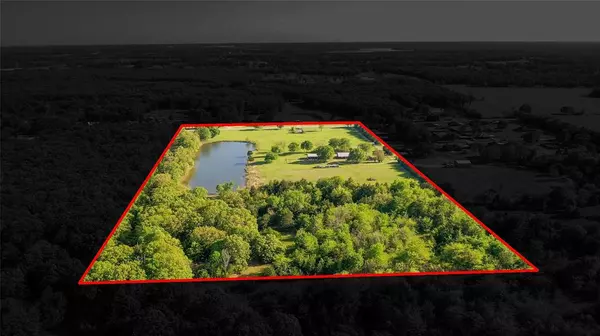Powderly, TX 75473,1900 County Road 33900