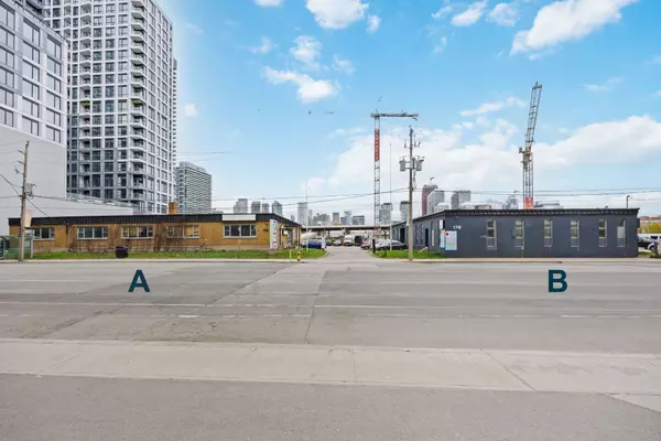 178 Queens Quay E #Unit A, Toronto C08, ON M5A 1B4