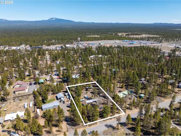 52550 ANTLER LN, La Pine, OR 97739