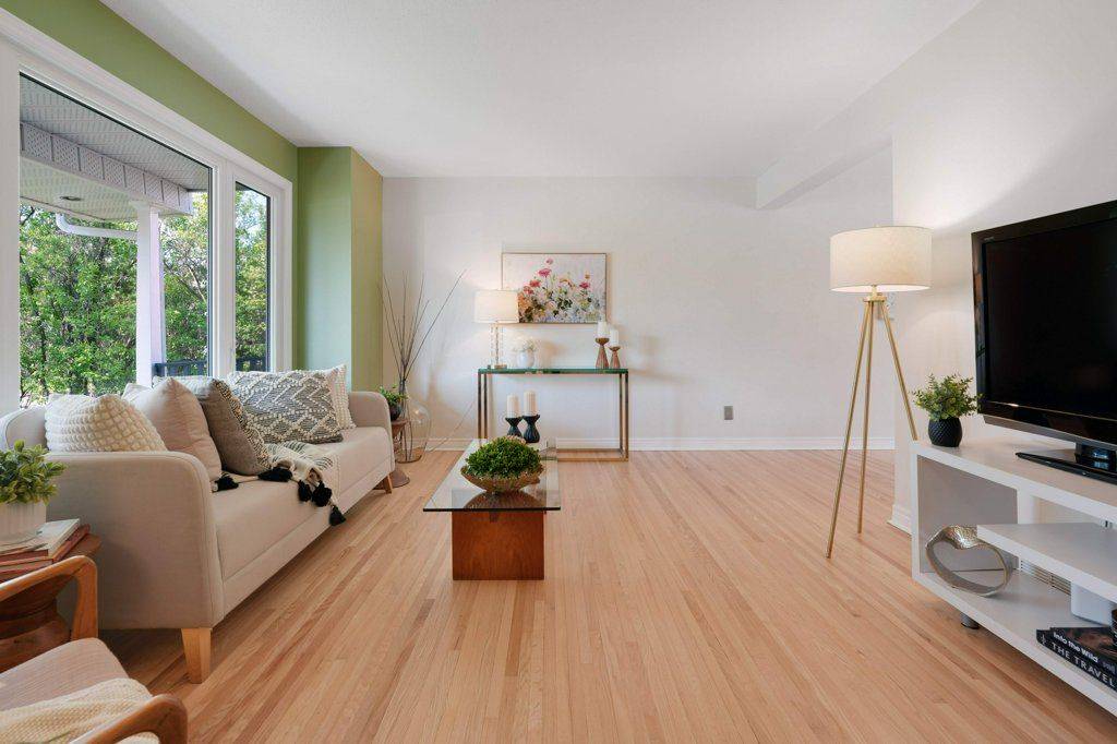 Billings Bridge - Riverside Park And Area, ON K1V 6K2,2522 Needham CRES