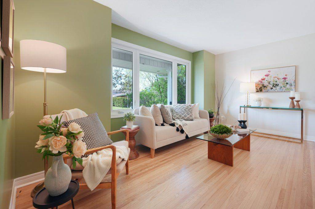 Billings Bridge - Riverside Park And Area, ON K1V 6K2,2522 Needham CRES