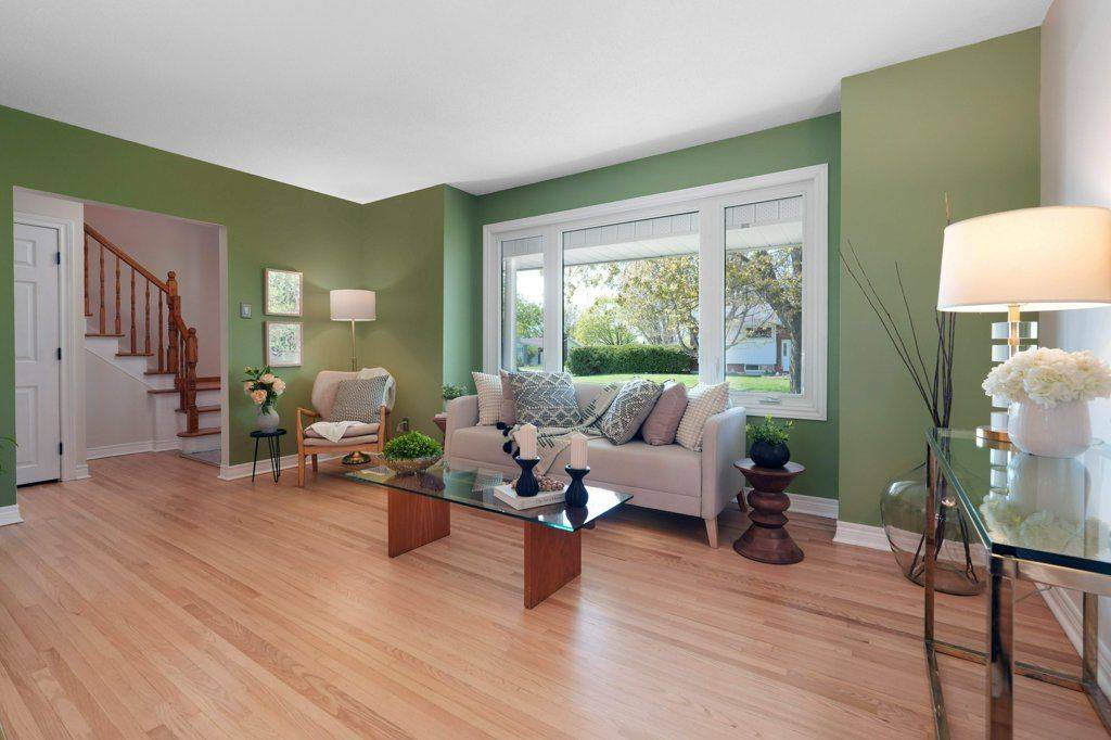 Billings Bridge - Riverside Park And Area, ON K1V 6K2,2522 Needham CRES