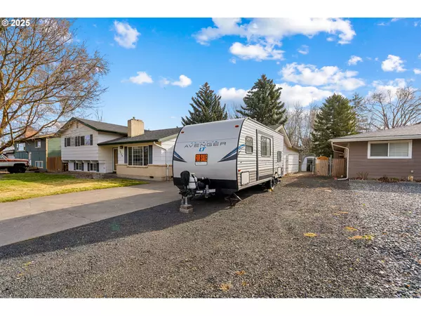 Pendleton, OR 97801,1524 SW 44TH ST