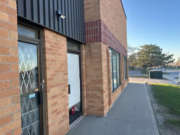 Toronto E11, ON M1X 1E9,1160 Tapscott RD #3