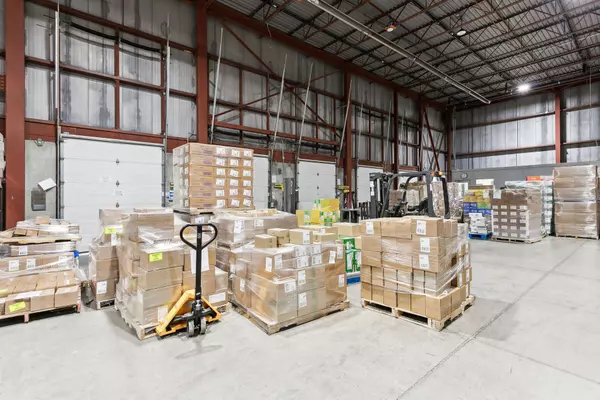Mississauga, ON L5T 3A3,460 Admiral BLVD #Opt 2