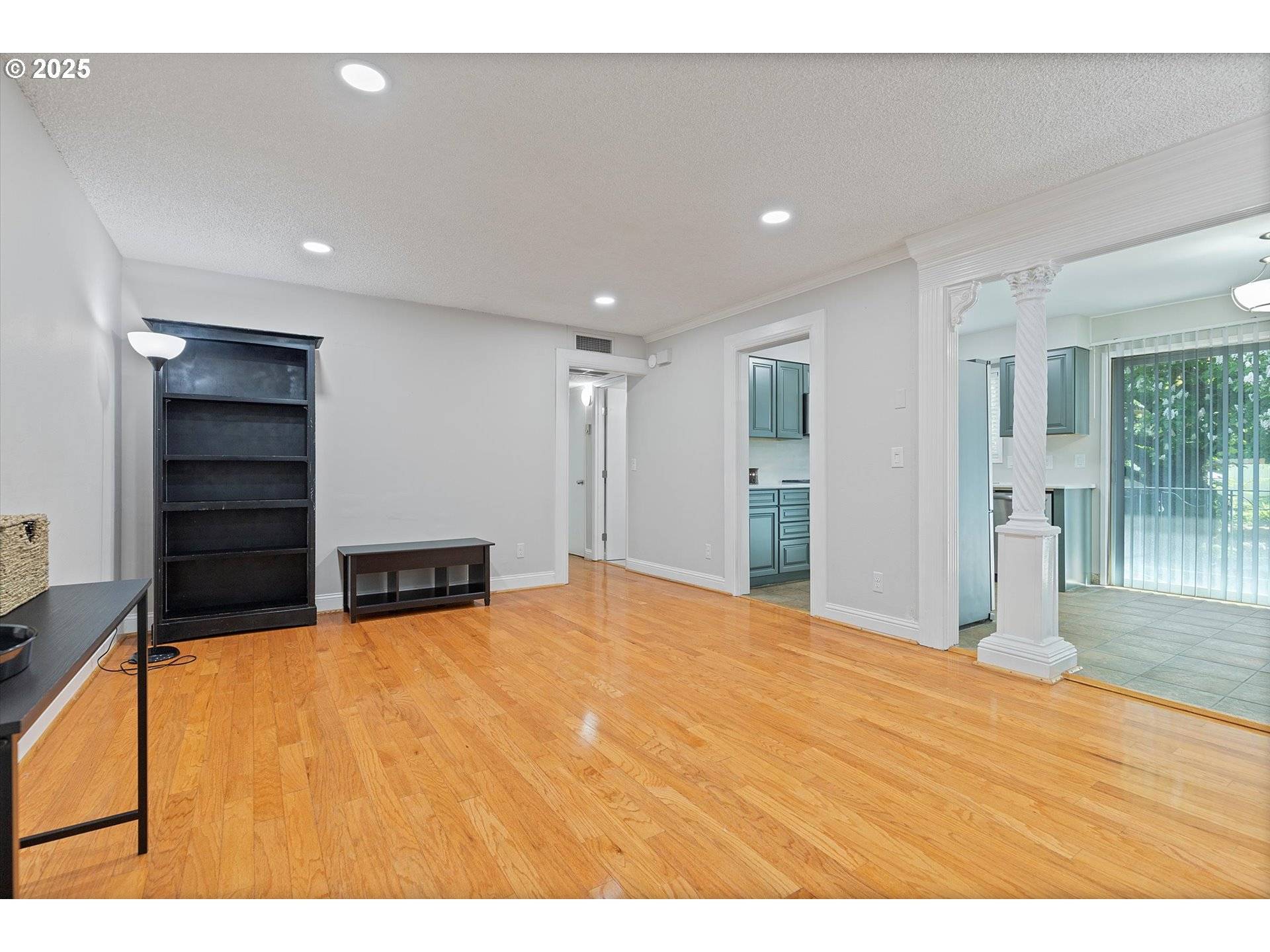 Portland, OR 97232,1823 NE MULTNOMAH ST