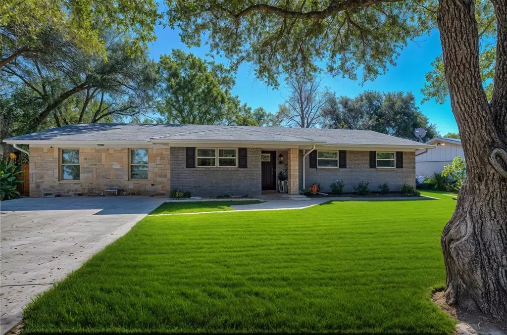 Wills Point, TX 75169,523 Wynne Road
