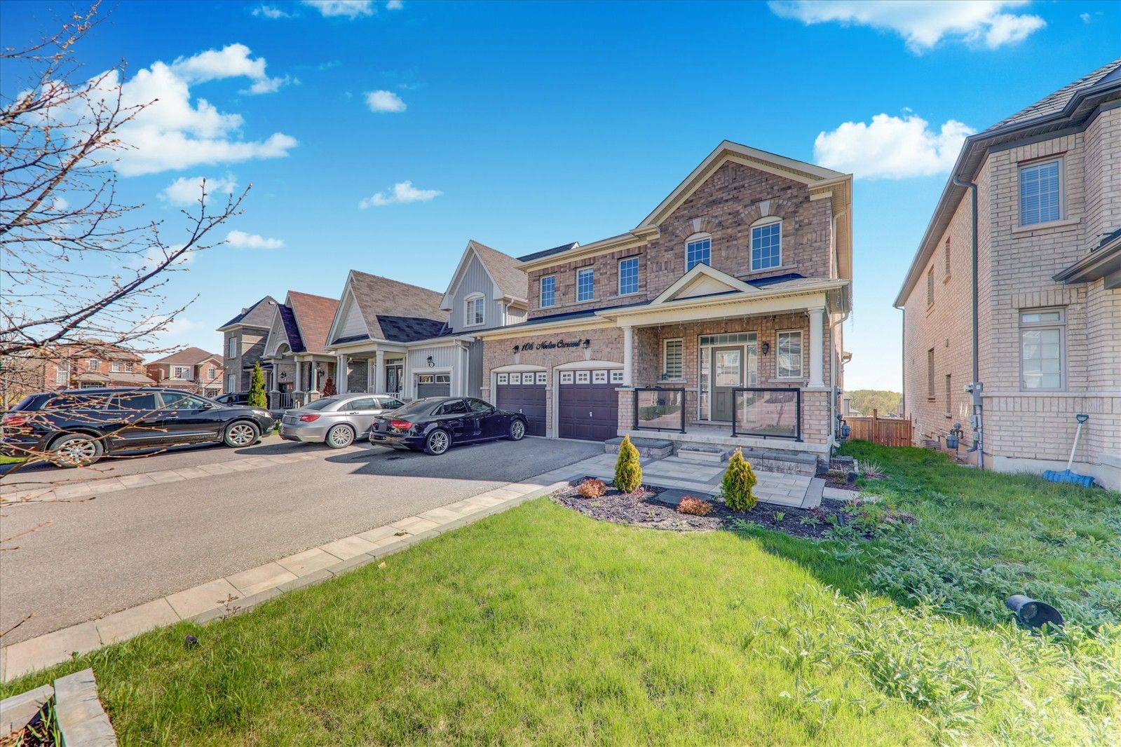 Clarington, ON L1B 1H3,106 Noden CRES