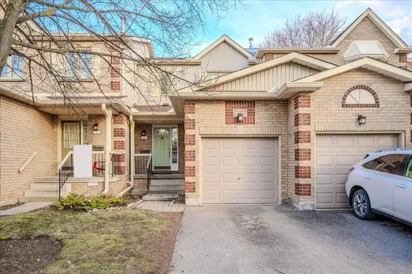 302 College AVE W #45, Guelph, ON N1G 4T6