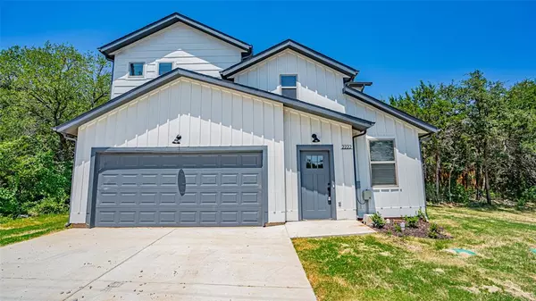 Granbury, TX 76048,2222 Morningside Drive