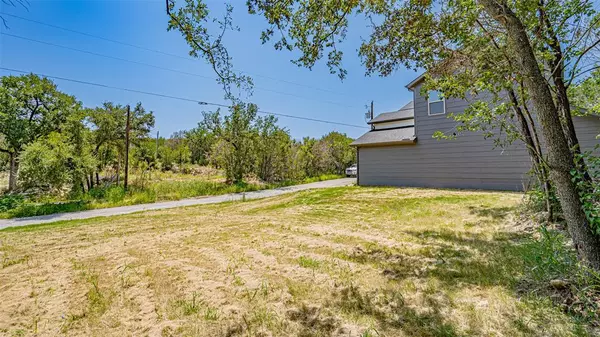 Granbury, TX 76048,2222 Morningside Drive