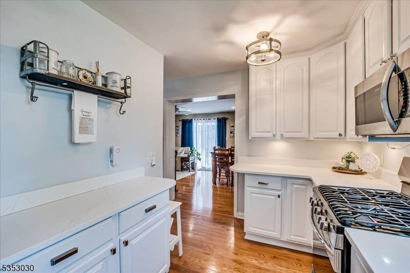 South Plainfield Boro, NJ 07080,115 Oakmanor Pkwy