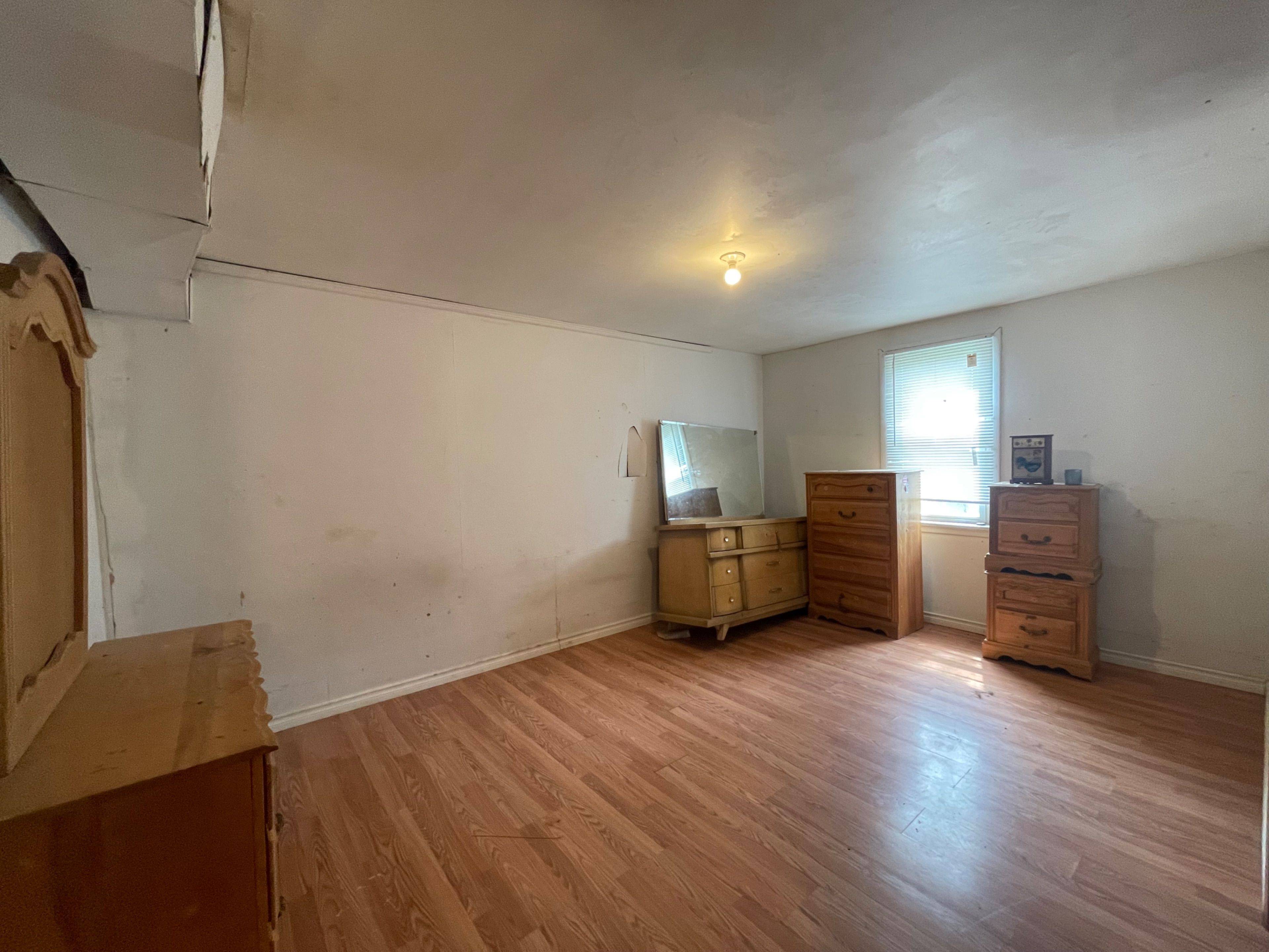 Fort Erie, ON L2A 5M4,1819 THOMPSON RD